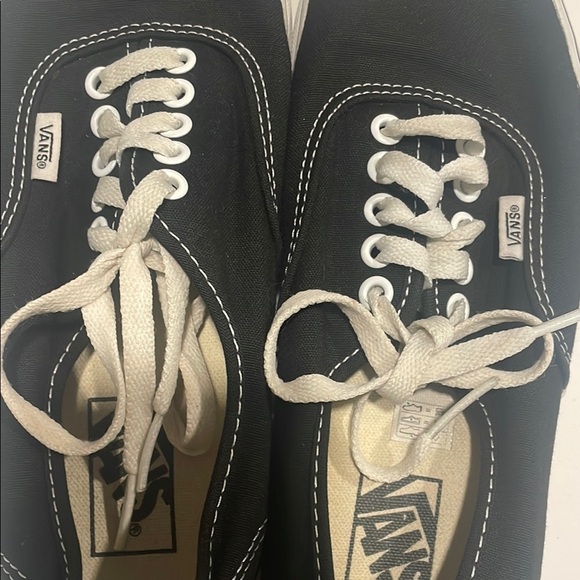 Unisex Vans Black Canvas Sneakers - Picture 7 of 7